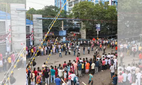 Agitating medics mail govt, express wish to hold talks with CM to resolve RG Kar impasse Agitating medics mail govt, express wish to hold talks with CM to resolve RG Kar impasse