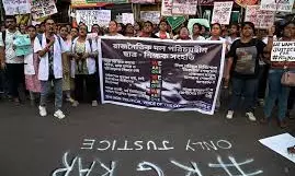 RG Kar issue: Junior docs continue sit-in outside health department office amid rain