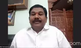 YSRCP leaders looted canal soil: Dola