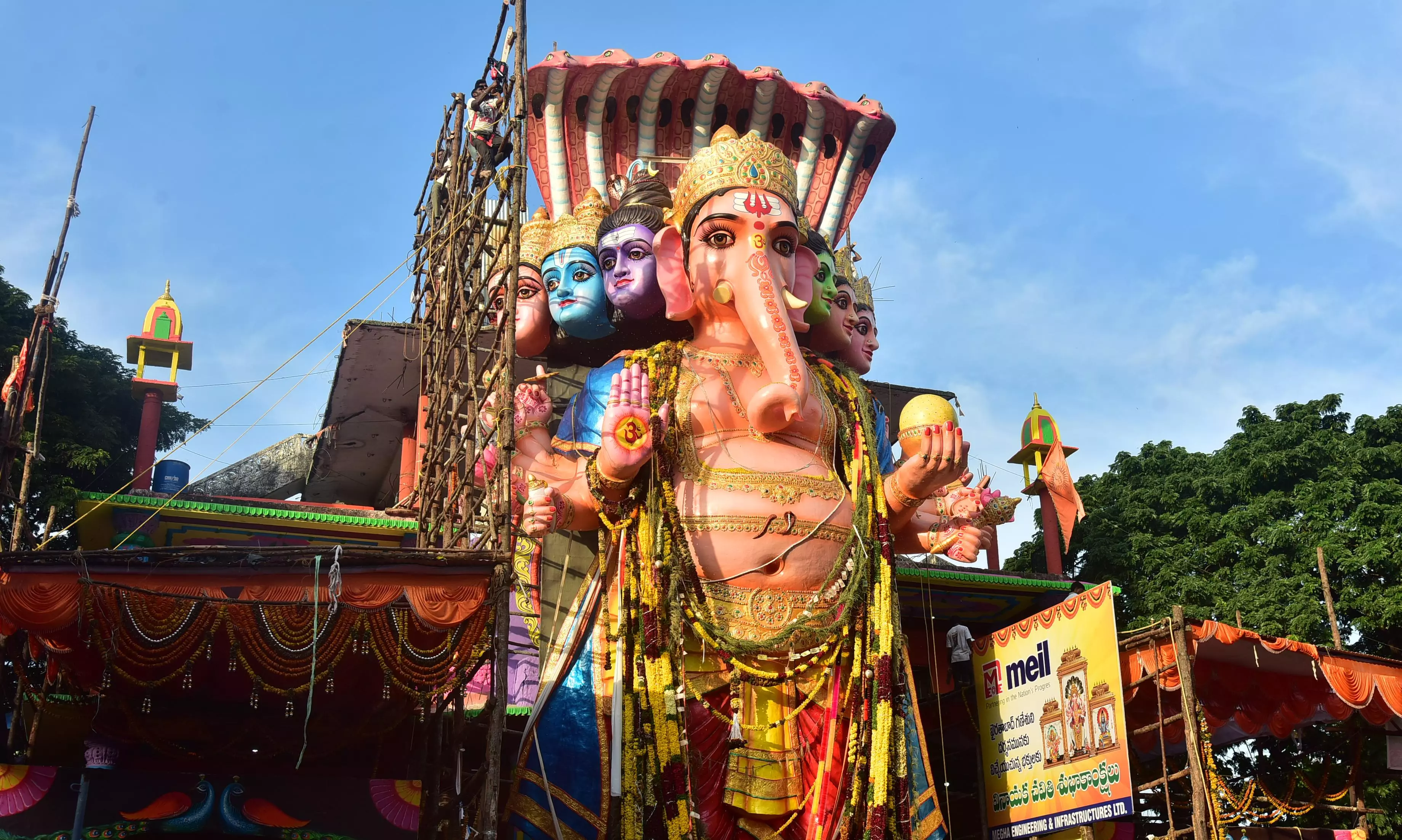 Khairatabad Bada Ganesha Donations Cross Rs 1 Crore Khairatabad Bada Ganesha Donations Cross Rs 1 Crore