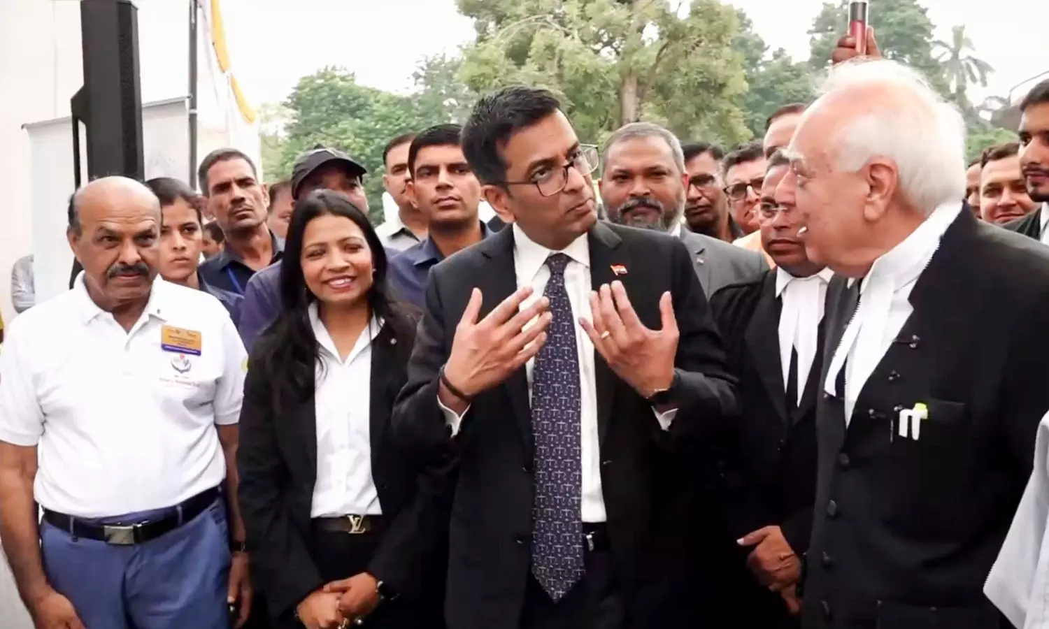 Nearly 37,000 SC judgements translated to Hindi: CJI Chandrachud Nearly 37,000 SC judgements translated to Hindi: CJI Chandrachud