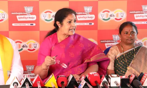 Individuals linked to Adani bribery case associated with Cong, alleges AP BJP chief