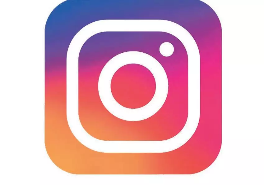 Social Media Groups Share Explicit Images of Women Social Media Groups Share Explicit Images of Women