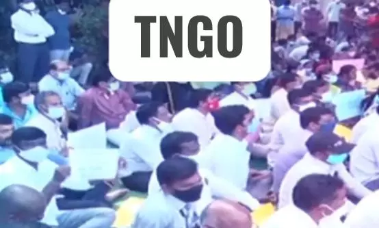 Telangana: Government Staff Demands Fulfillment of Poll Promises Telangana: Government Staff Demands Fulfillment of Poll Promises