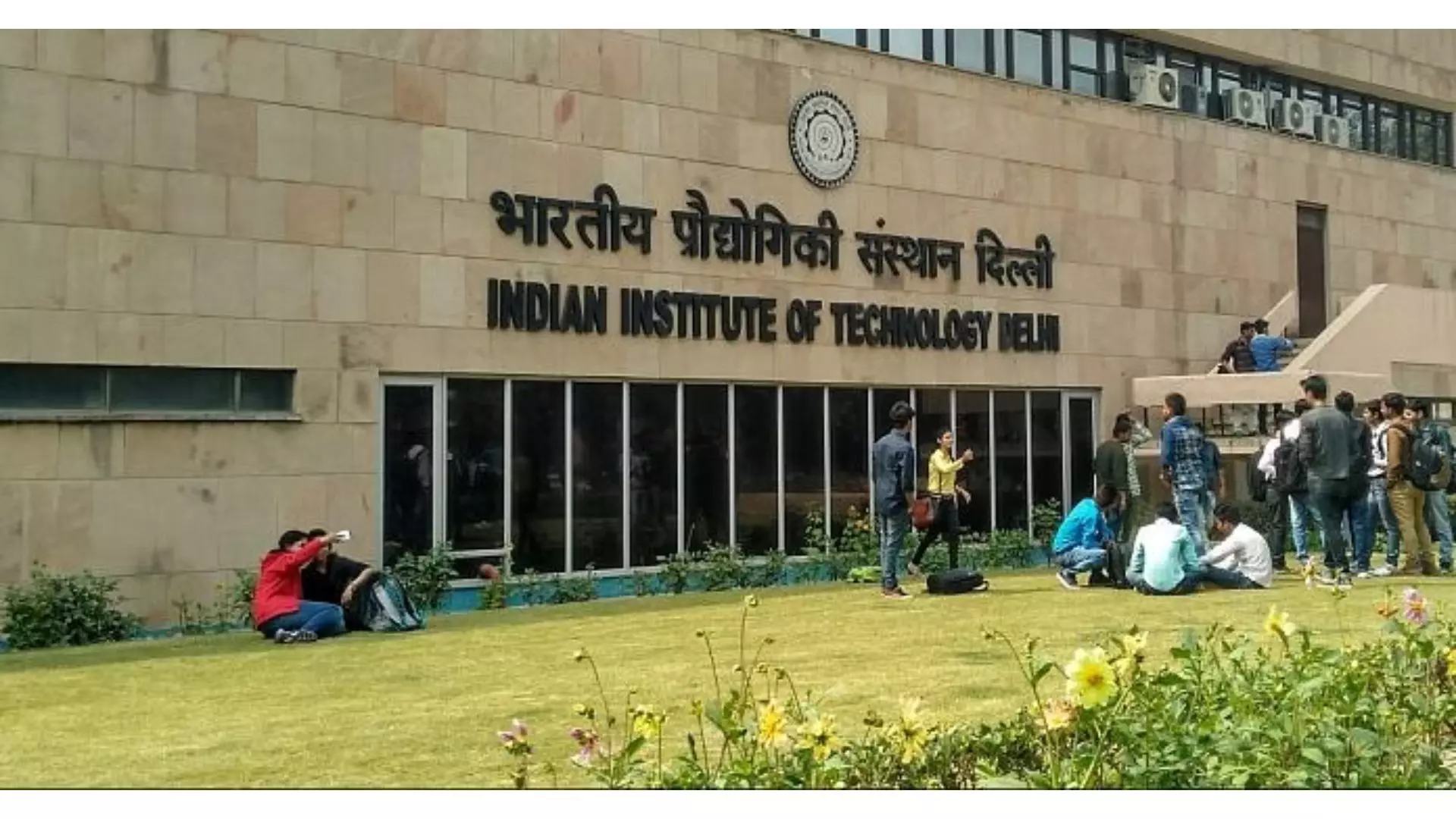 DRDO, IIT-Delhi develop lightweight bulletproof jackets with 360-degree protection DRDO, IIT-Delhi develop lightweight bulletproof jackets with 360-degree protection