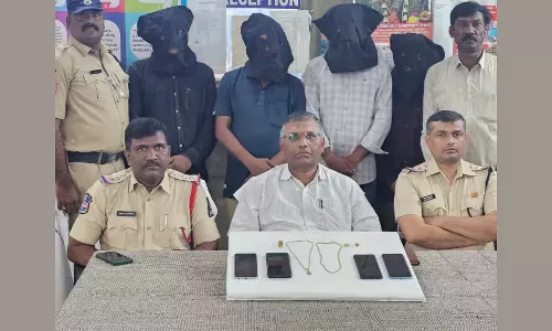 Kachiguda GRP busts gang drugging train passengers Kachiguda GRP busts gang drugging train passengers