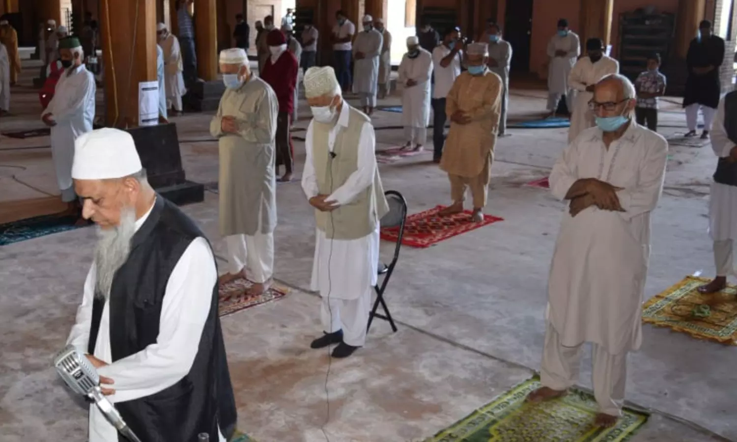 Kashmir Cleric Denied Prayer Access Amid New Kashmir Claims