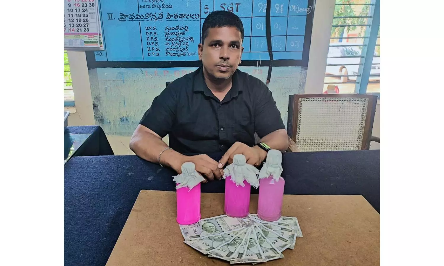 Kondapur Panchayat Secretary Shakeel in ACB net in bribe case Kondapur Panchayat Secretary Shakeel in ACB net in bribe case