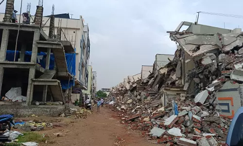 HYDRAA-affected flat owners demand compensation from builders