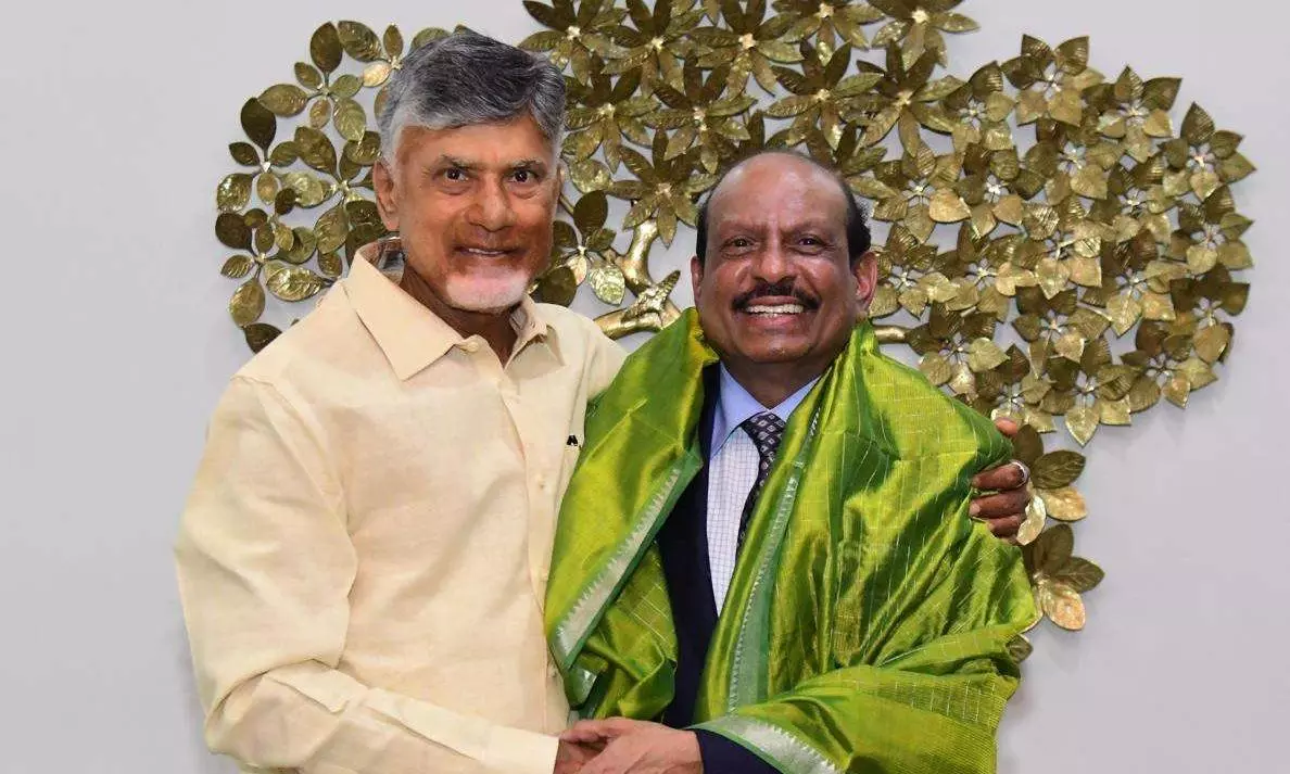 LuLu Group Chief Meets Naidu, to Invest in AP LuLu Group Chief Meets Naidu, to Invest in AP