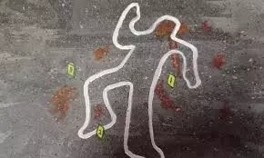 40-Year-Old Woman Found Murdered Near Shadnagar, Body Wrapped in Sheet 40-Year-Old Woman Found Murdered Near Shadnagar, Body Wrapped in Sheet