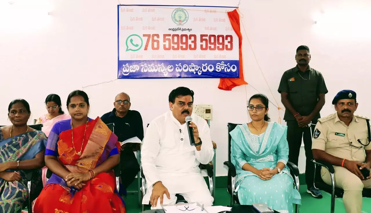 Minister starts Mana Tenali WhatsApp group to address civic issues Minister starts Mana Tenali WhatsApp group to address civic issues