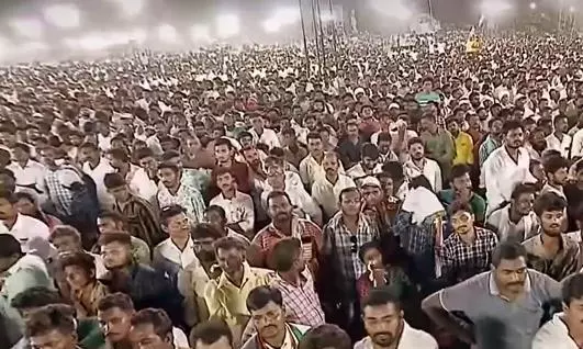 Delhi Police Enforces Ban on Public Gatherings Delhi Police Enforces Ban on Public Gatherings