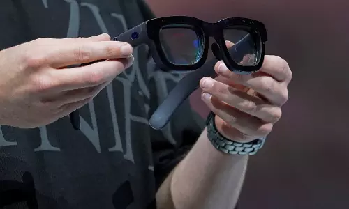 Meta Has Launched Worlds Most Advance Glasses. Will They Replace Smartphones?