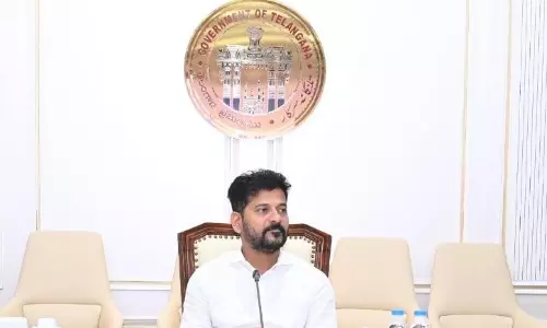 Telangana CM Leaves for Delhi, Sparks Cabinet Expansion Rumours Telangana CM Leaves for Delhi, Sparks Cabinet Expansion Rumours