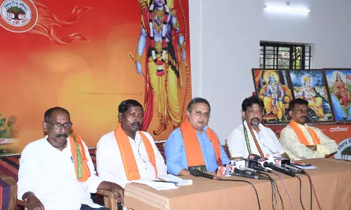 VHP Plans 12-Hour Satyagraha to Free Hindu Temples from Govt Control