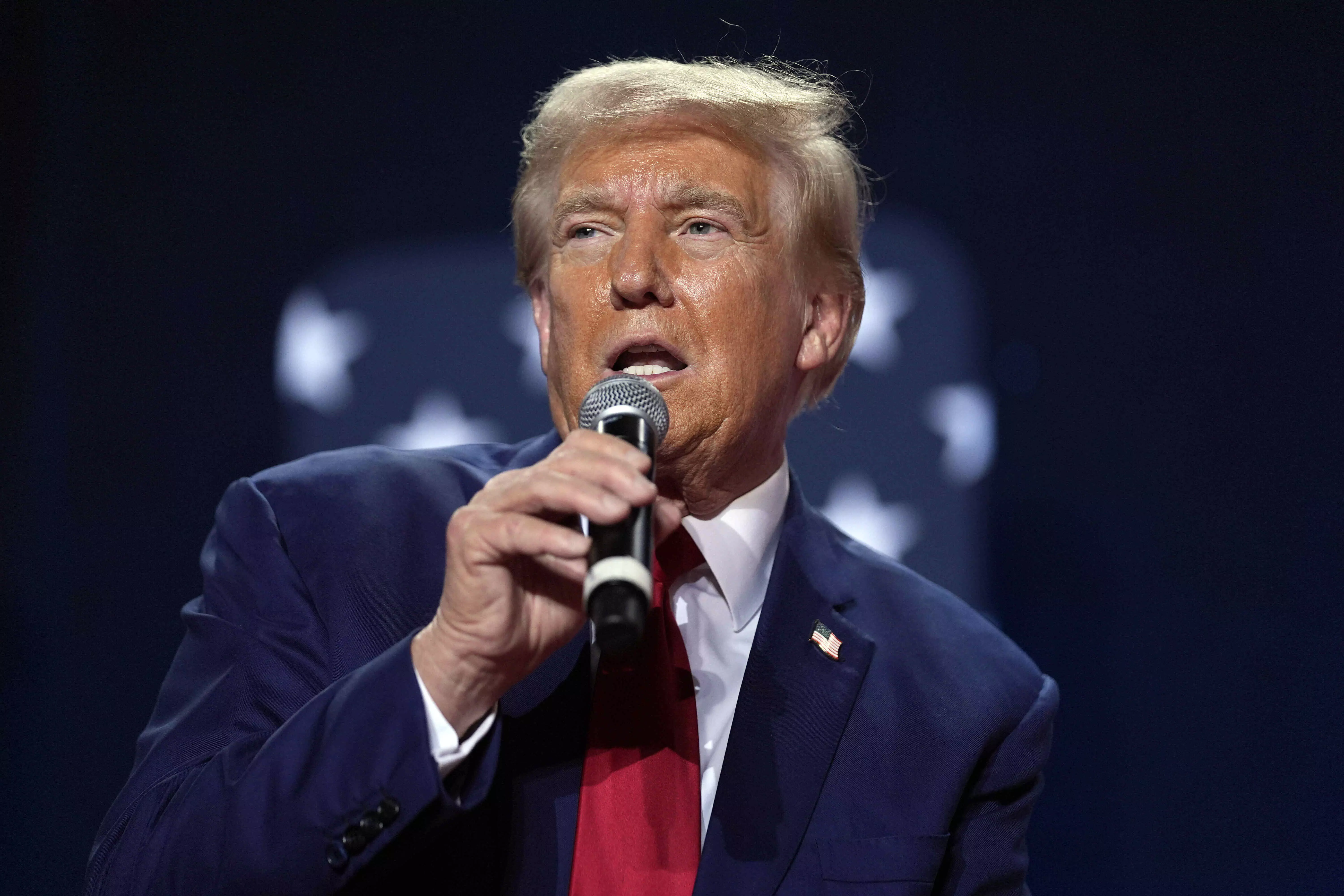 Trump says Israel should hit Iran nuclear facilities Trump says Israel should hit Iran nuclear facilities