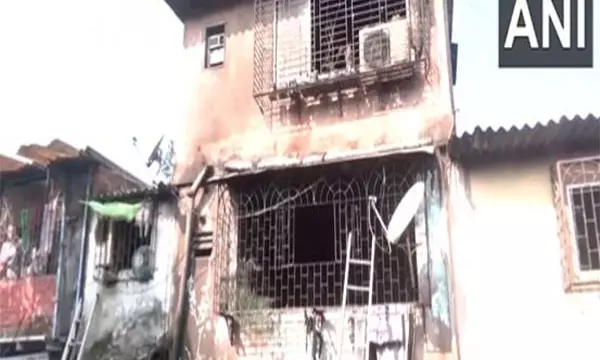 7 dead as fire breaks out in shop-cum-residential building in Mumbai