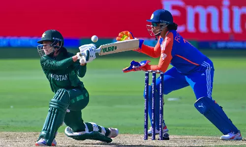 Womens T20 World Cup: India restrict Pakistan to 105/8