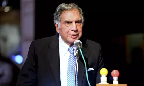 Ratan Tata Refutes Hospitalisation Rumours, Calls it Unfounded