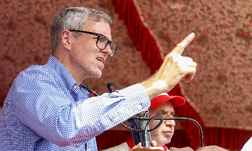 JK poll results: BJP shouldnt try any tricks, says Omar Abdullah