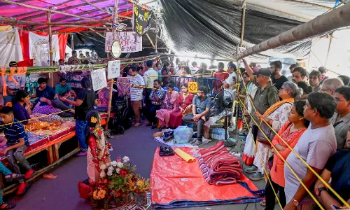 50 senior doctors of RG Kar hospital resign in solidarity with medics on fast