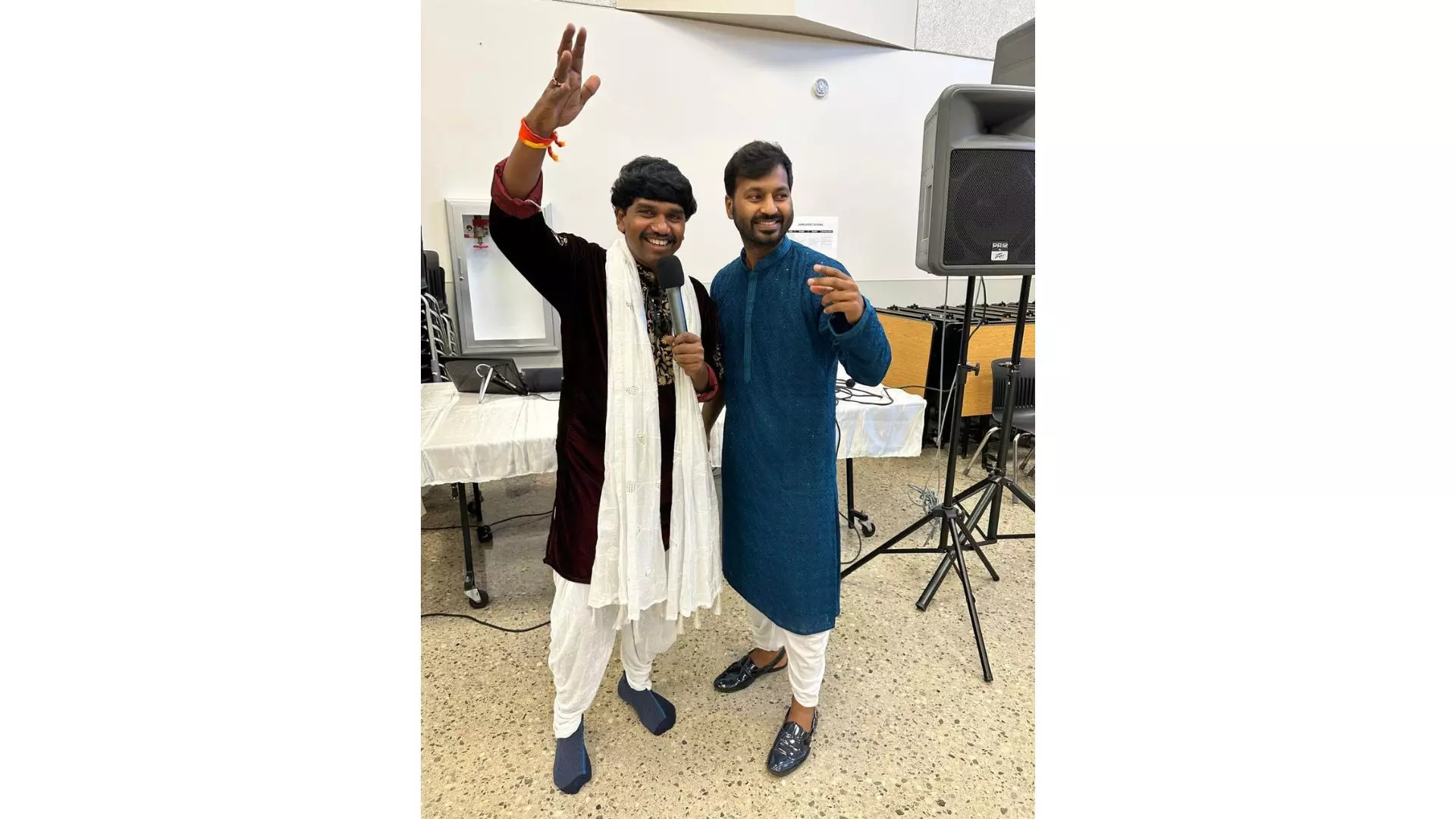 Adivasi singer Ravi Chakati enthralls NRI Telugus at Bathukamma fest in US Adivasi singer Ravi Chakati enthralls NRI Telugus at Bathukamma fest in US