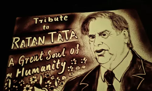 Acclaimed sand artist Manas Kumar pays tribute to Ratan Tata Acclaimed sand artist Manas Kumar pays tribute to Ratan Tata