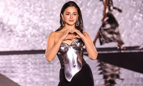 More movies, babies, travel, peace, says Alia
