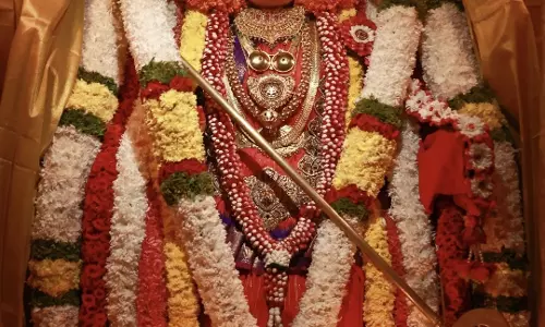 Hyderabad Resonates With Durga Puja Spirit