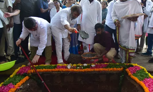 Telangana to have 4 IVF centres, 6 cancer centres, 73 trauma centres