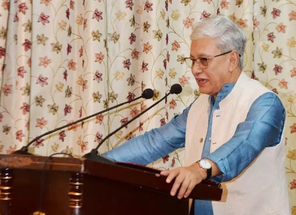 Governor Calls on CPSUs to Be More Inclusive in CSR Activities Governor Calls on CPSUs to Be More Inclusive in CSR Activities
