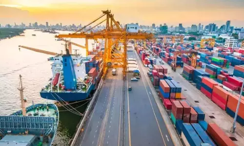 Goods Trade Deficit at Record $41.68 bn as Gold Imports Surge, Exports Fall Goods Trade Deficit at Record $41.68 bn as Gold Imports Surge, Exports Fall