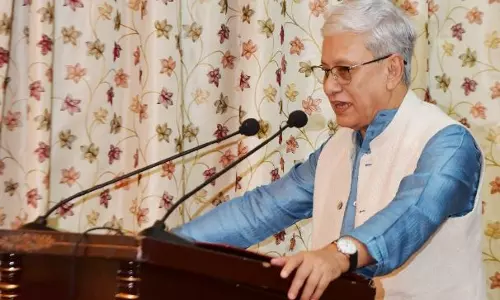 Governor Calls on CPSUs to Be More Inclusive in CSR Activities