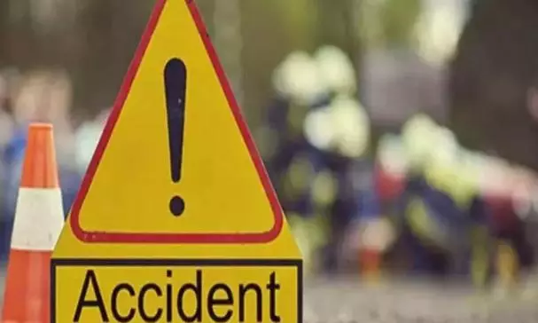 Woman, Son Killed in Road Accident at Garikapadu Woman, Son Killed in Road Accident at Garikapadu
