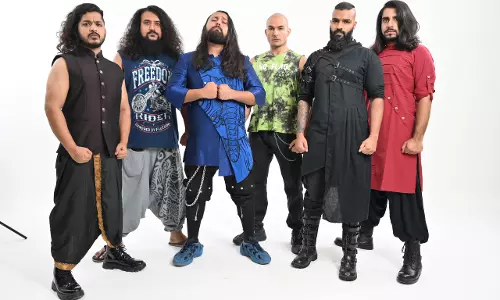 Bloodywood sign to fearless records, release new single