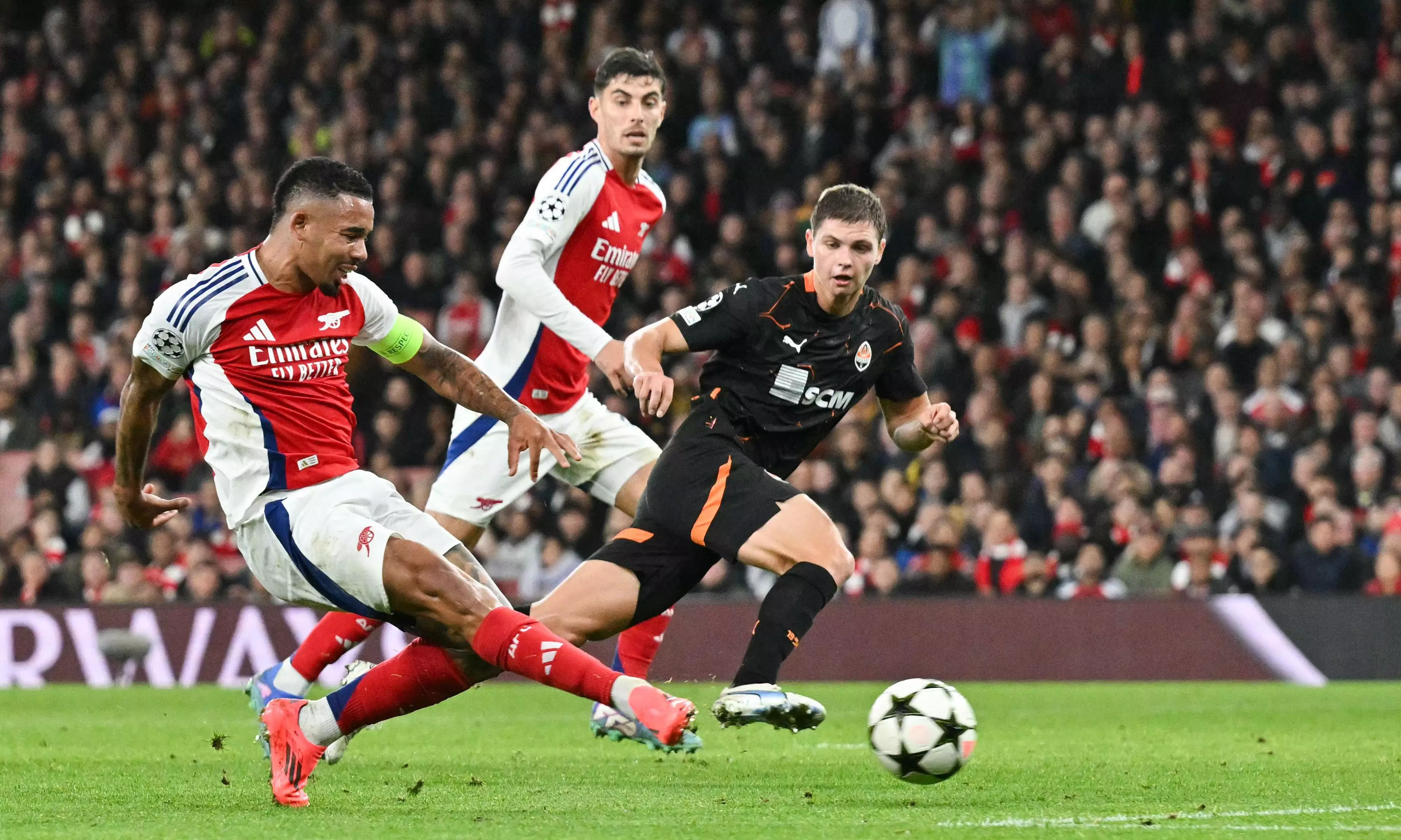 Champions League: Arsenal grind out win over Shakhtar Champions League: Arsenal grind out win over Shakhtar