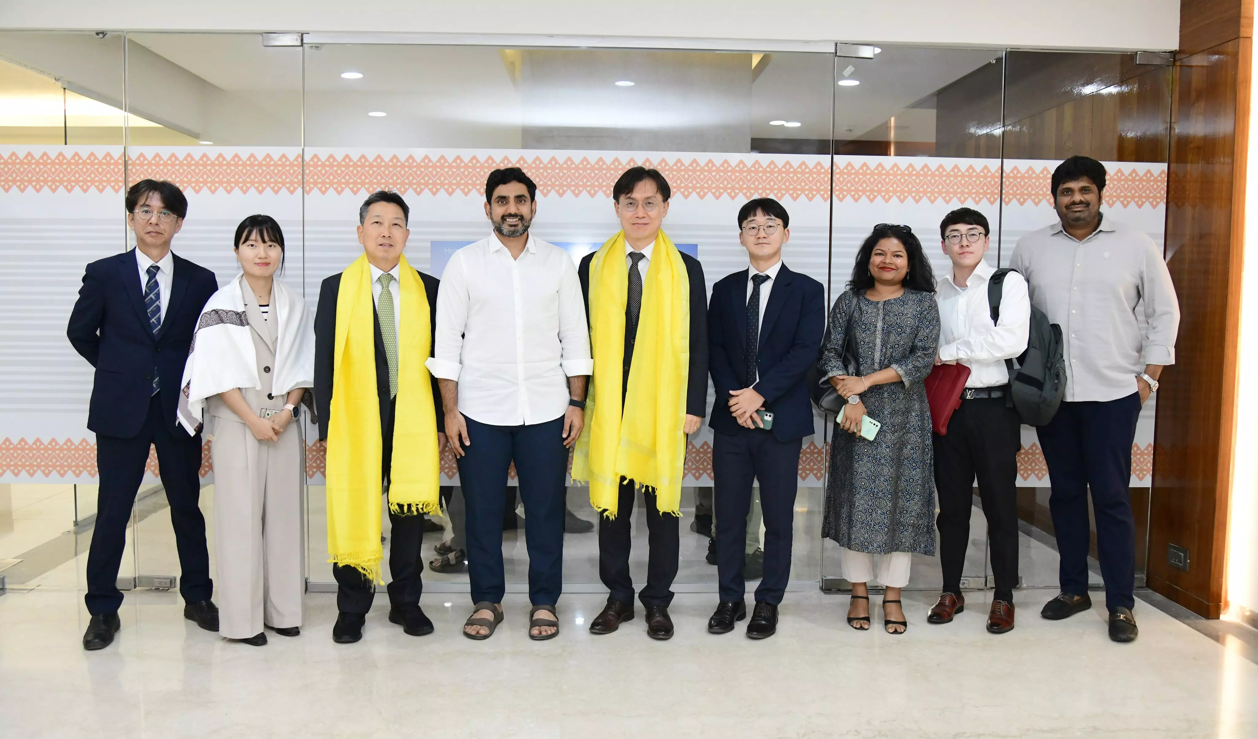 High-Level South Korean delegation meets Lokesh, expresses interest in investing in AP High-Level South Korean delegation meets Lokesh, expresses interest in investing in AP