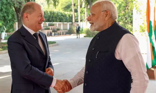 India, Germany Sign 8 Pacts India, Germany Sign 8 Pacts