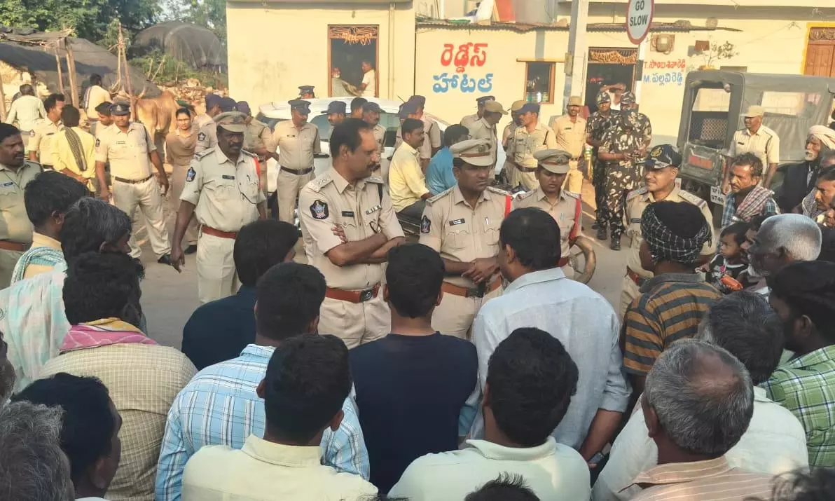 43 Vehicles Seized in Nandyal 43 Vehicles Seized in Nandyal