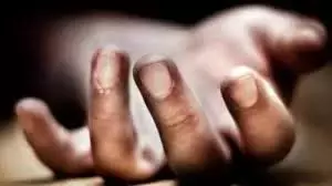 Hanamkonda: 3-yr-old falls into water tank, dies Hanamkonda: 3-yr-old falls into water tank, dies
