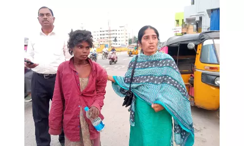 Surge in Mentally Ill and Destitute Women on Andhra Streets Surge in Mentally Ill and Destitute Women on Andhra Streets