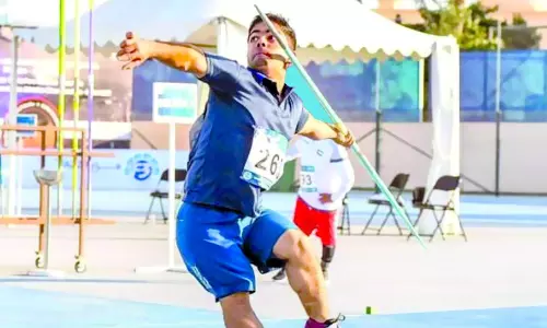 Post-Performance Blues And Blows Post-Performance Blues And Blows