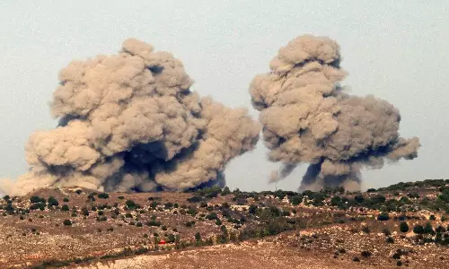 Iran guards chief warns Israel of bitter consequences after attack