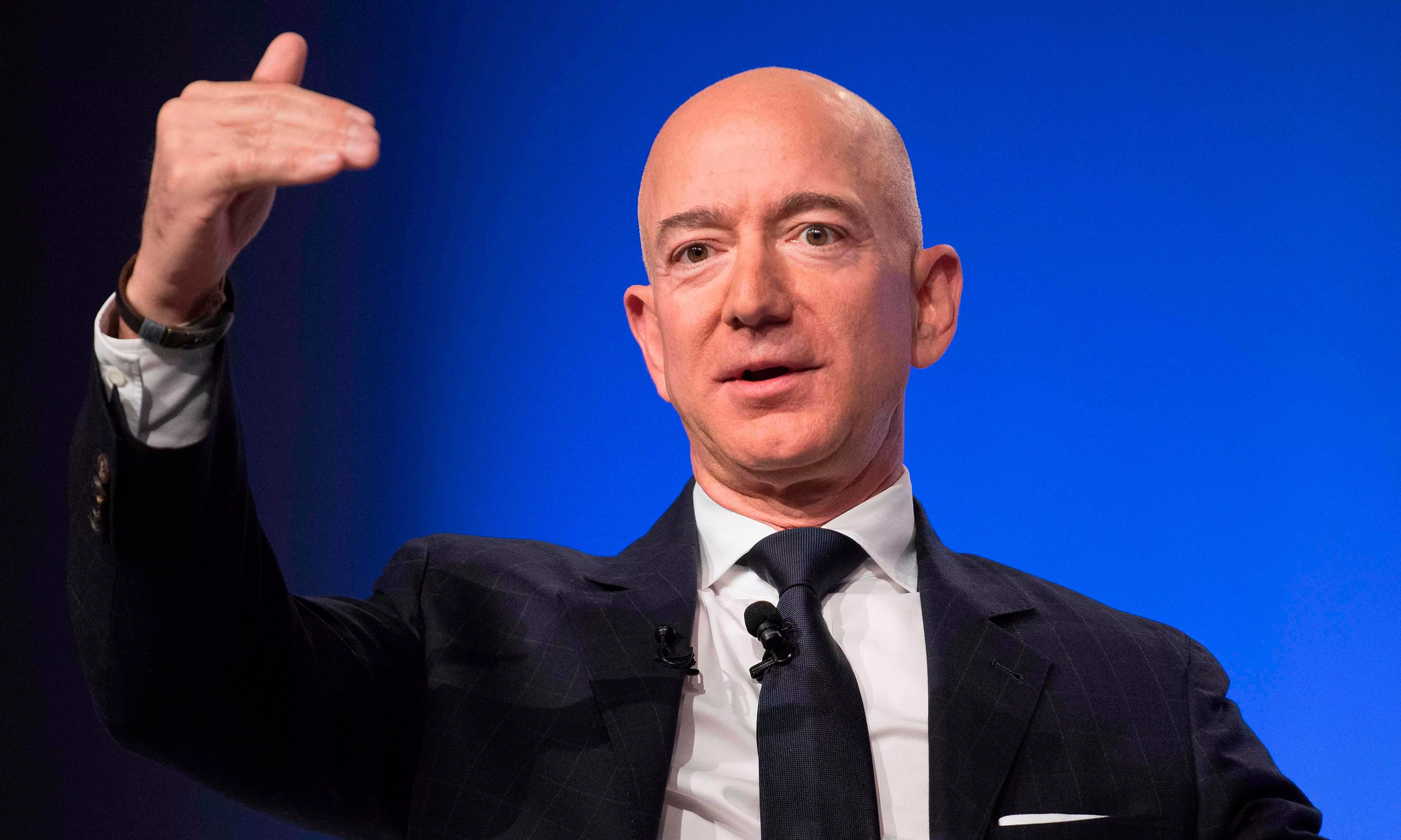 Amazon's Bezos: A Media's Dilemma
