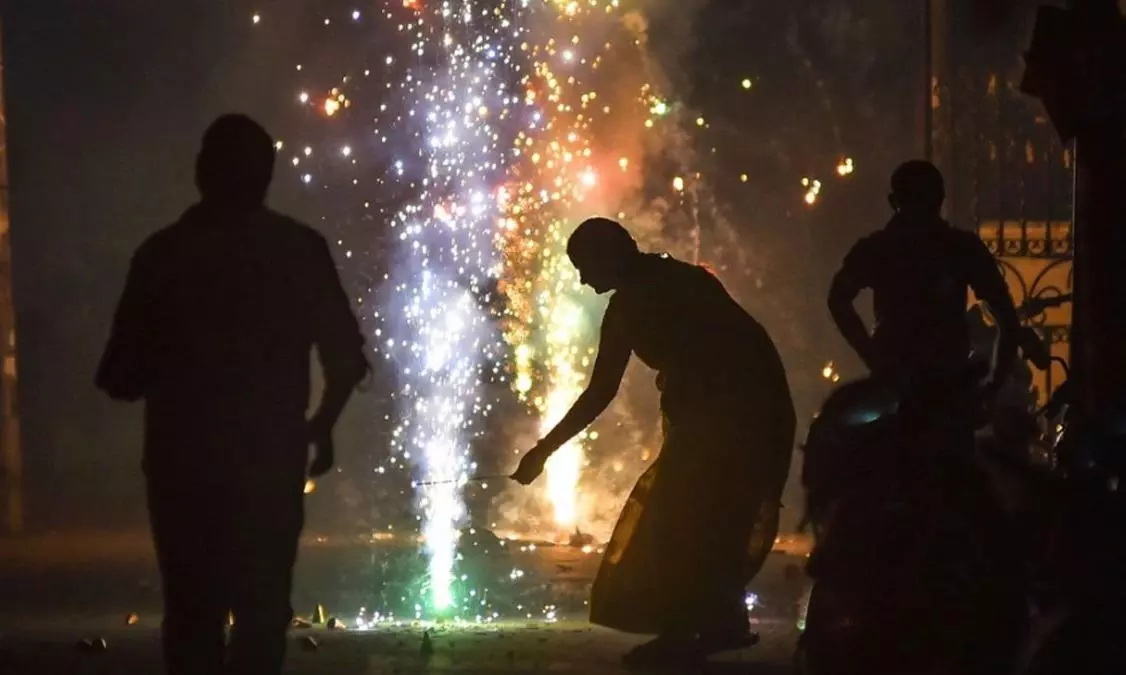 Diwali Party Hacks: Small Essentials That Make a Big Difference Diwali Party Hacks: Small Essentials That Make a Big Difference