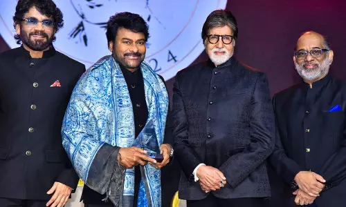 Amitabh hails Nagarjuna for carrying ANRs legacy