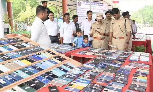 Anantapur police recover record 10,000 stolen mobile phones Anantapur police recover record 10,000 stolen mobile phones