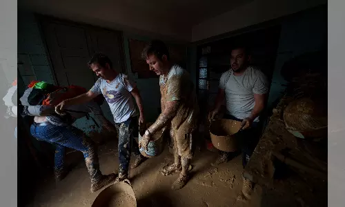 Spain floods: Death toll reaches 205, hopes fade for missing Spain floods: Death toll reaches 205, hopes fade for missing