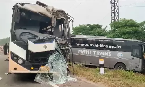 Kodad: 30 passengers injured in road accident on NH 65